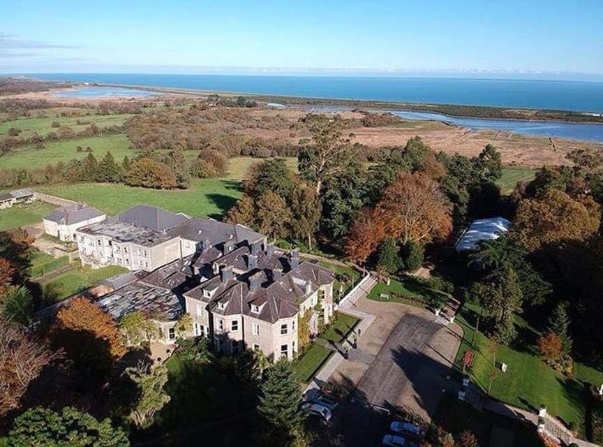 Tinakilly Country House Hotel Rathnew Екстериор снимка